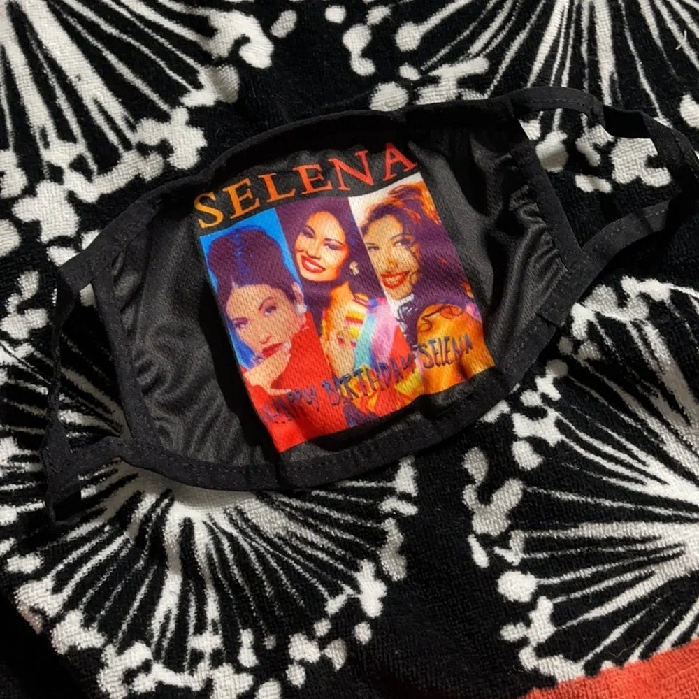 6/$20 New Selena face mask